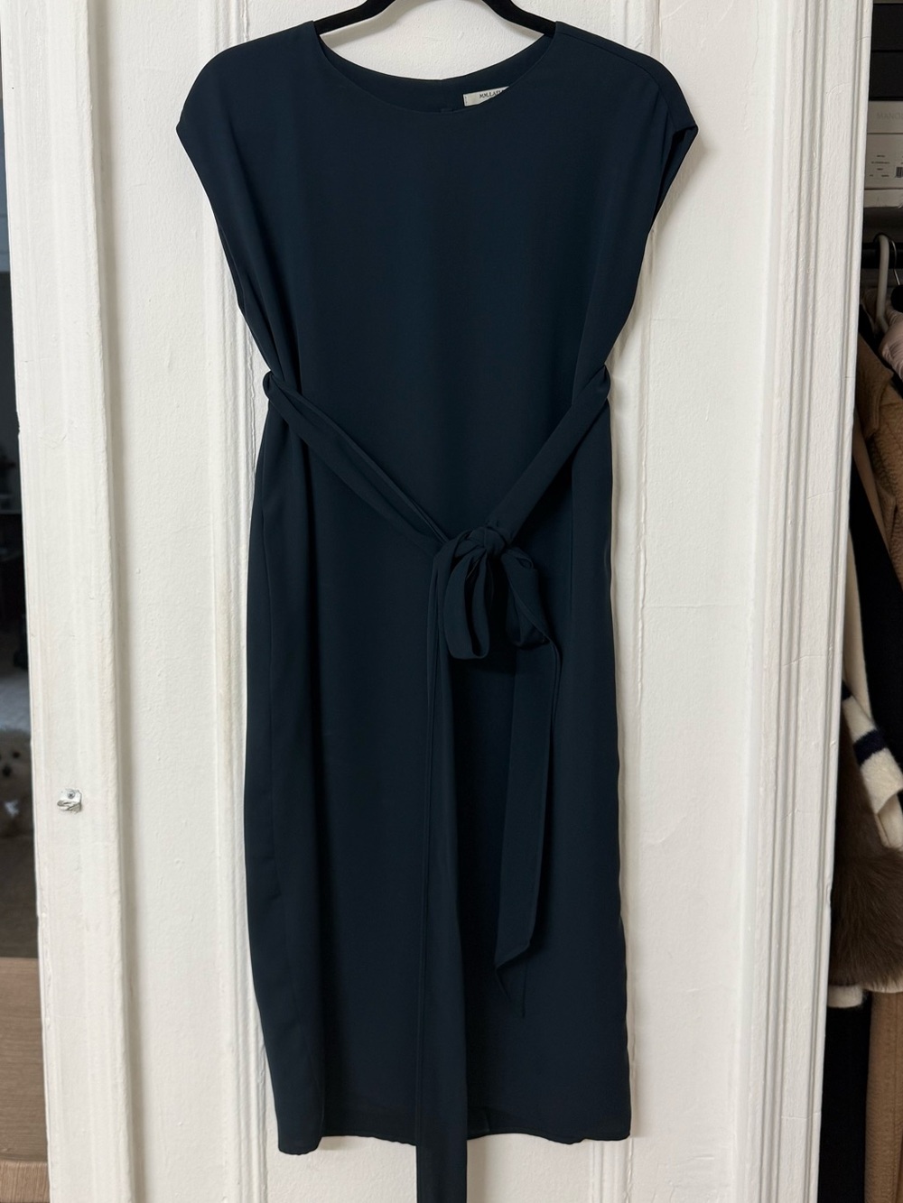 M.M.LaFleur The Nanette Dress